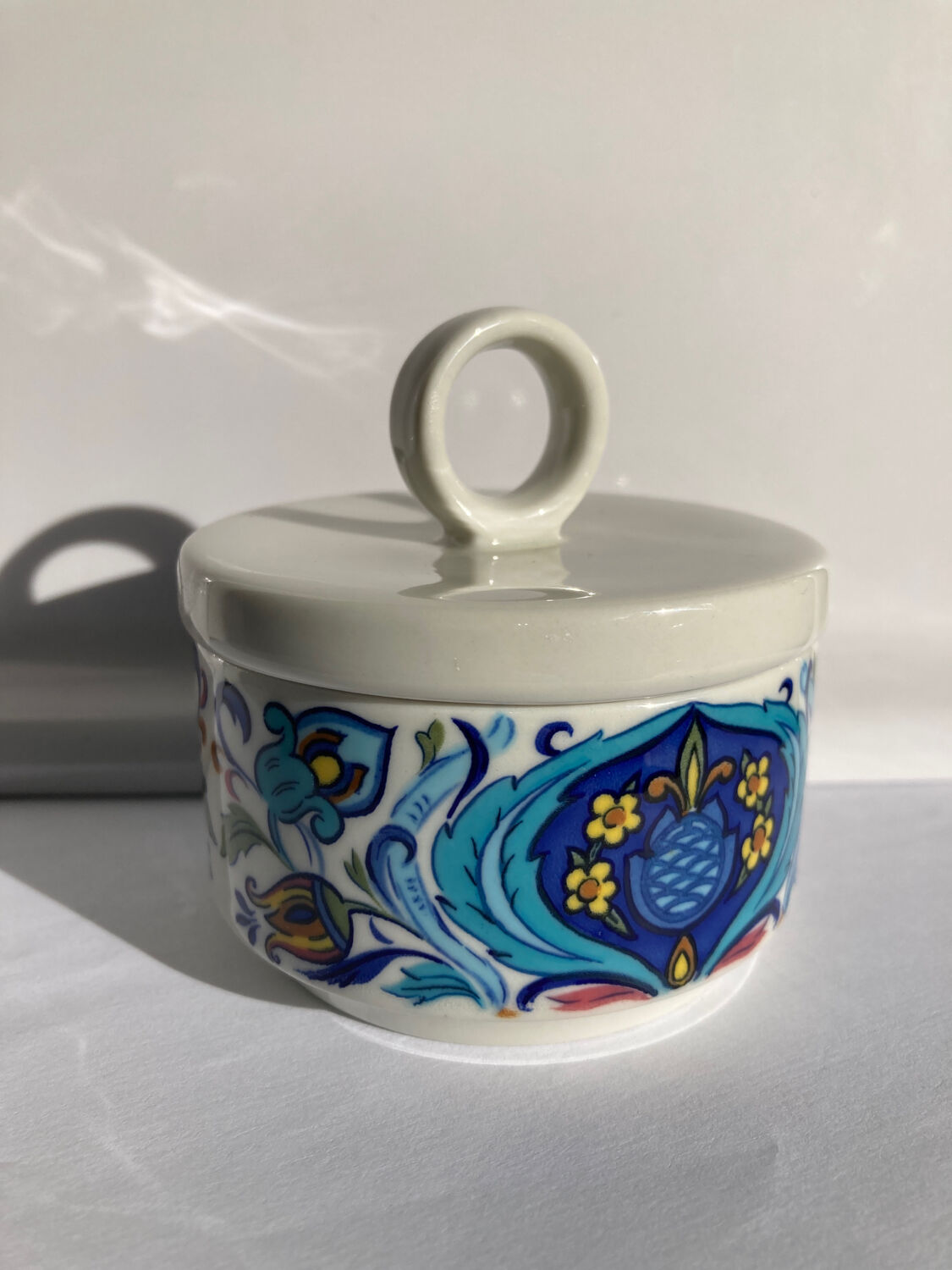 Izmir model sugar bowl by Villeroy & Boch