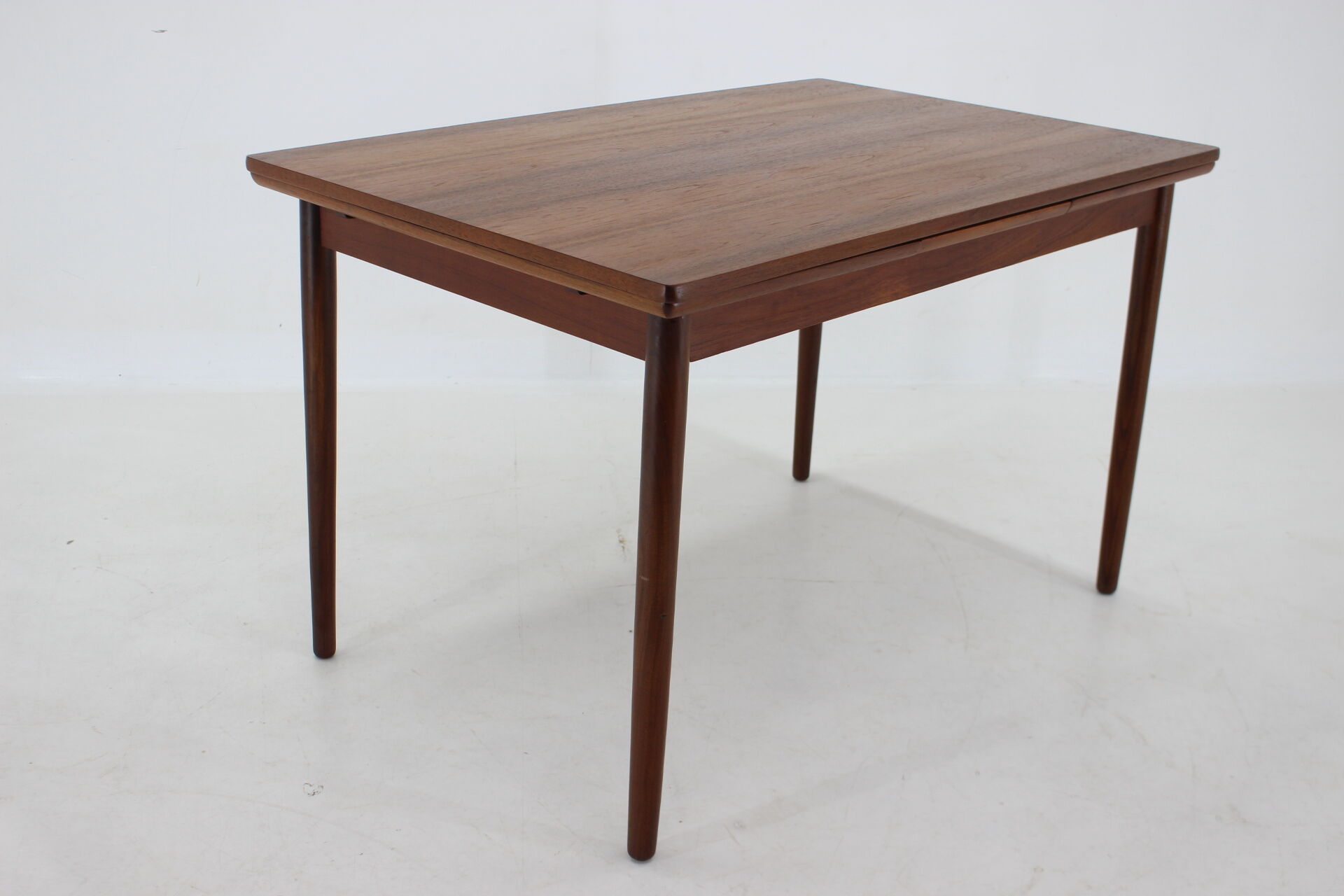 1960s Danish Teak Extendable Dining Table