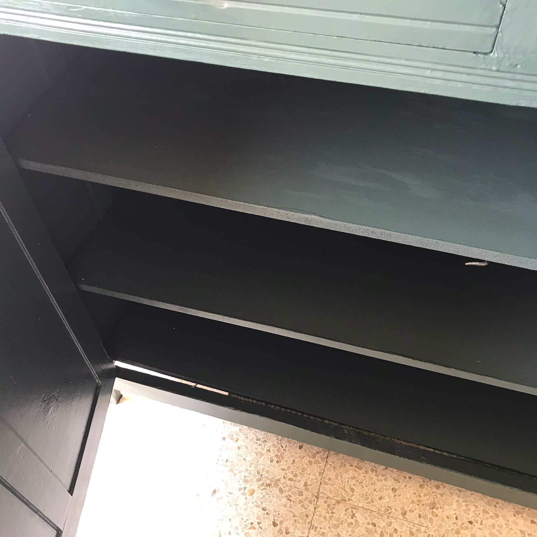 Dark green Parisian buffet