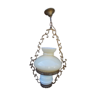 Suspension en opaline blanche