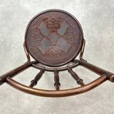 Curved wooden dining chairs by Thonet Mundus