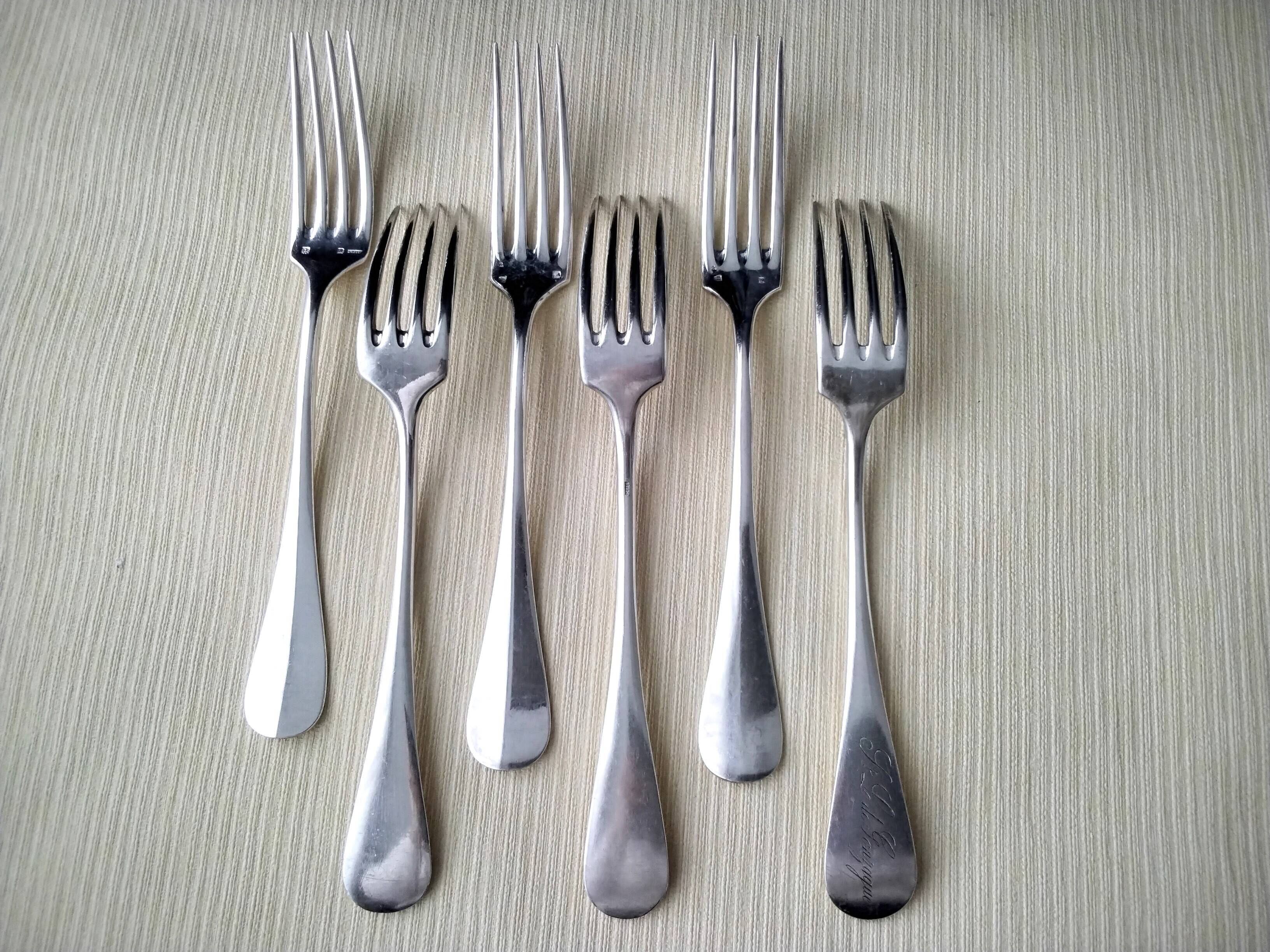 Set of 6 silver metal table forks Uniplat model