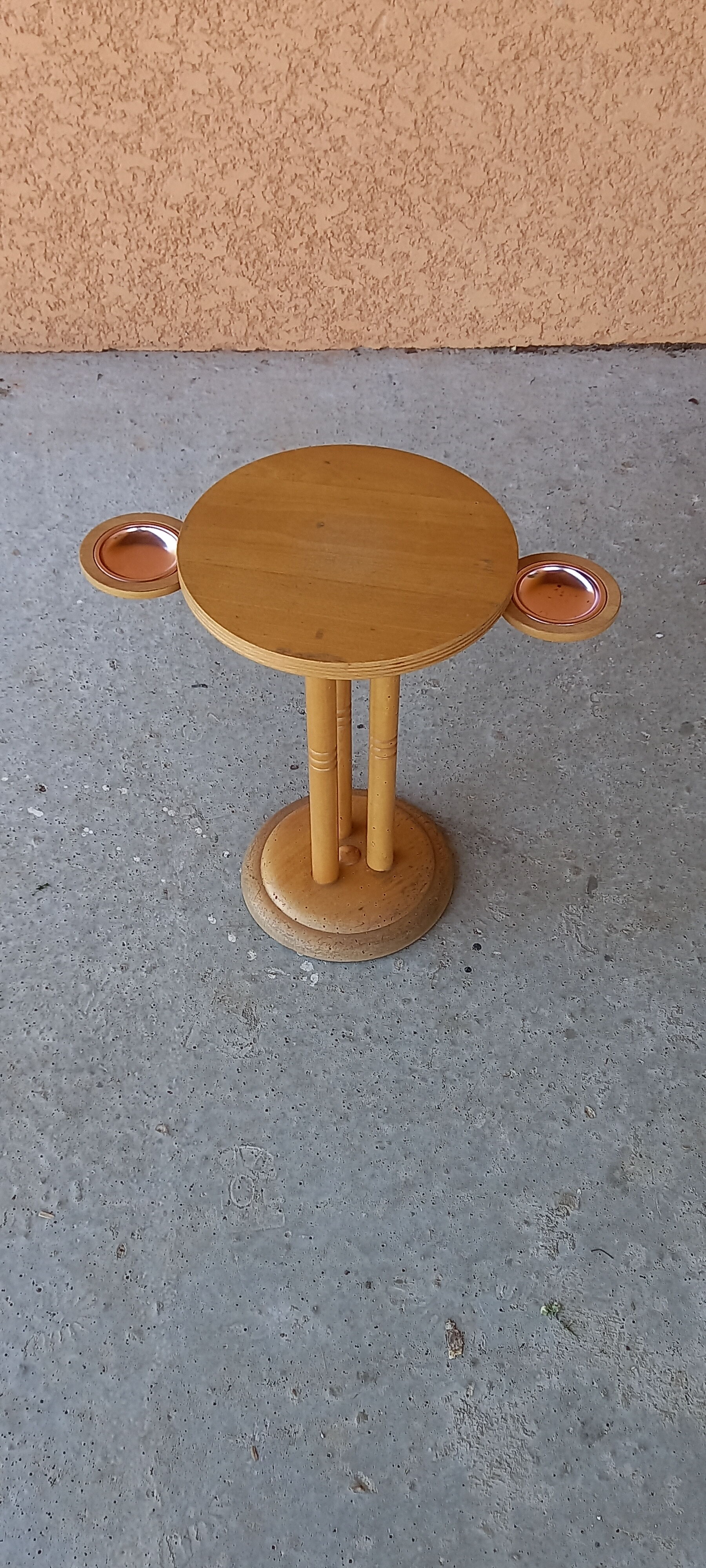 Small smoker's table, side table, Scandinavian blond wood, tripod, vintage 70'