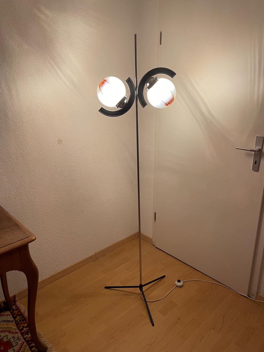 Space Age floor lamp, Murano shade, 1970s.