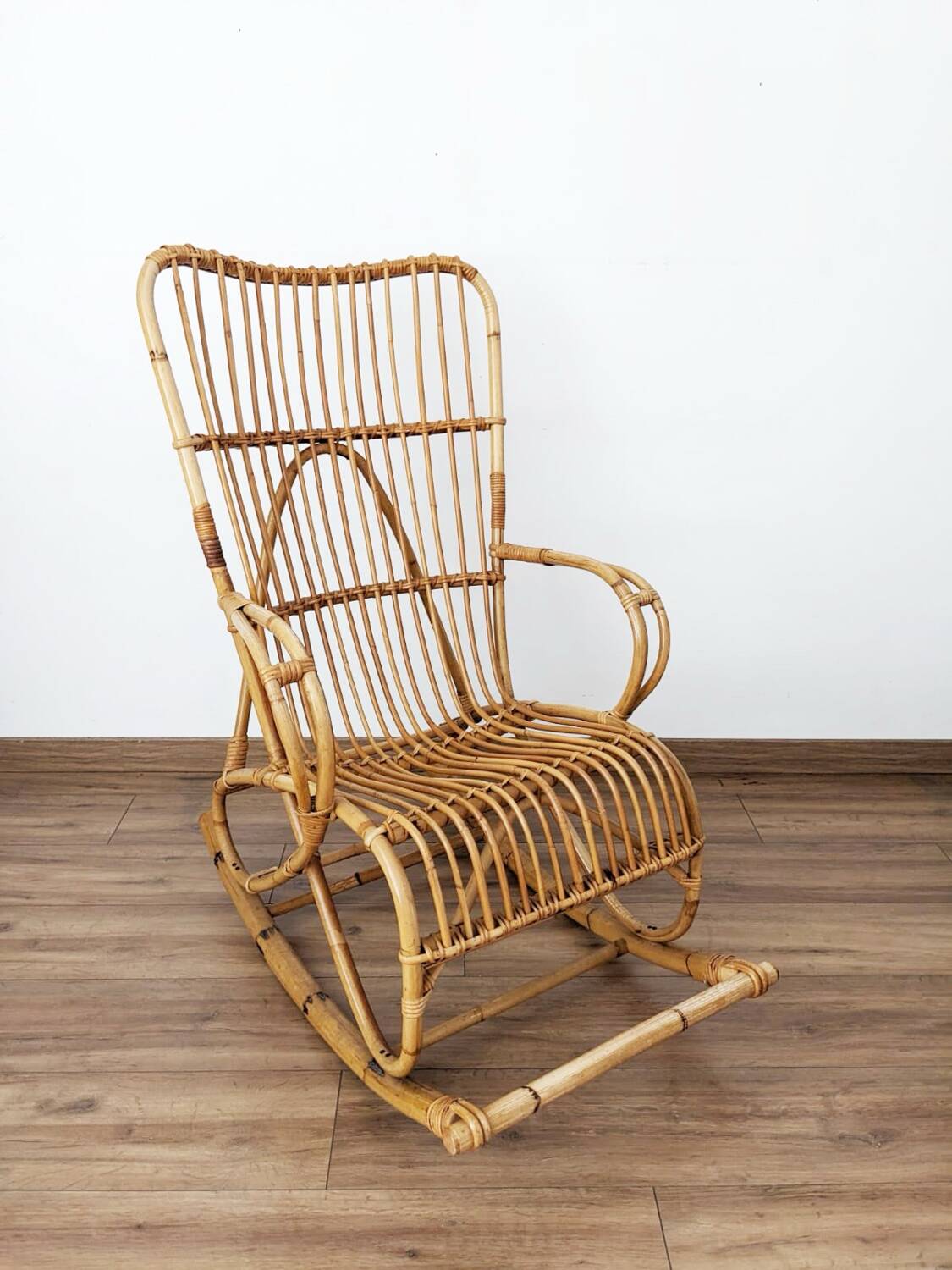 Rocking chair