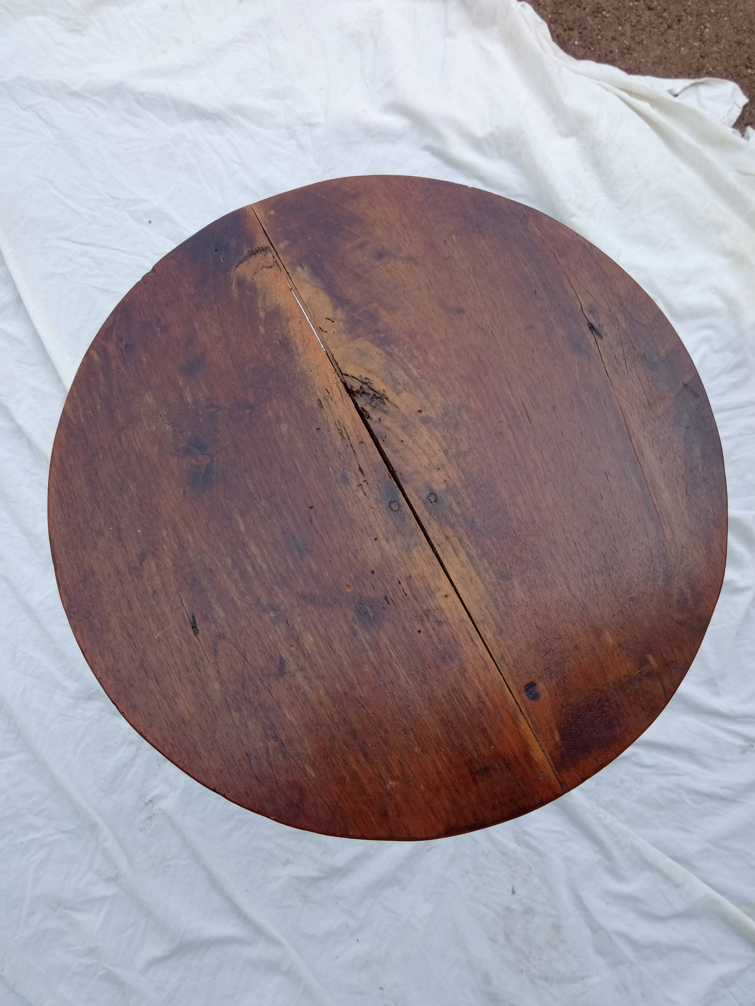 Wooden pedestal table