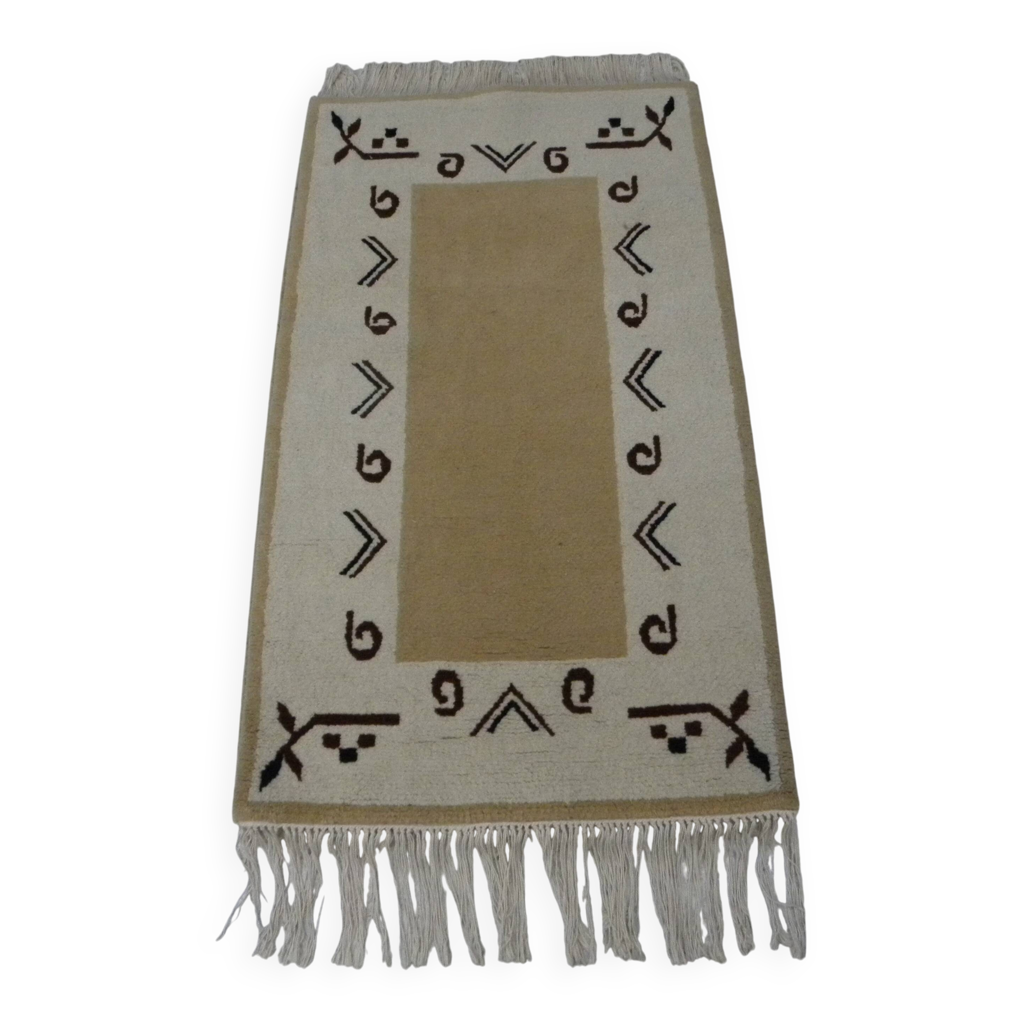 Vintage Berber rug antique/traditional – Beige Accent Rug