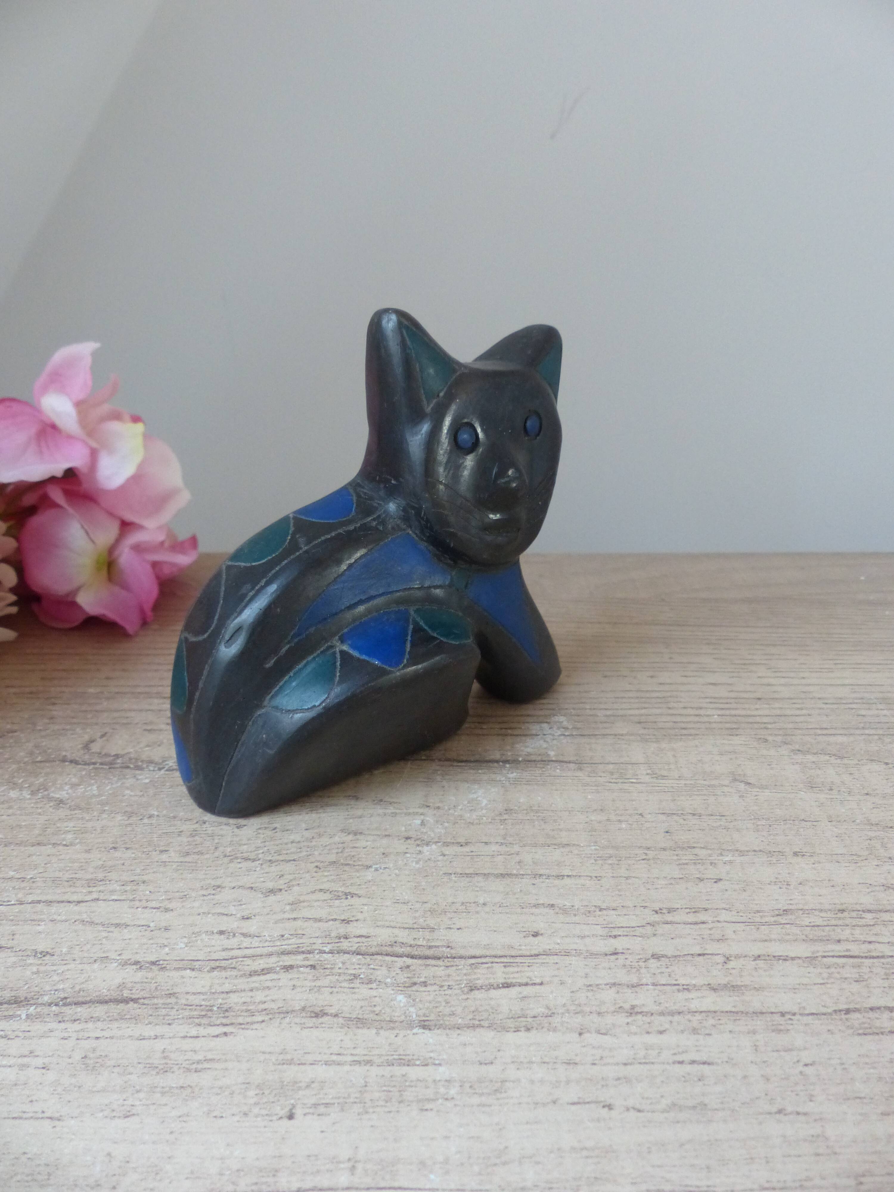 Mexican vintage black clay pottery cat sculpture figurine