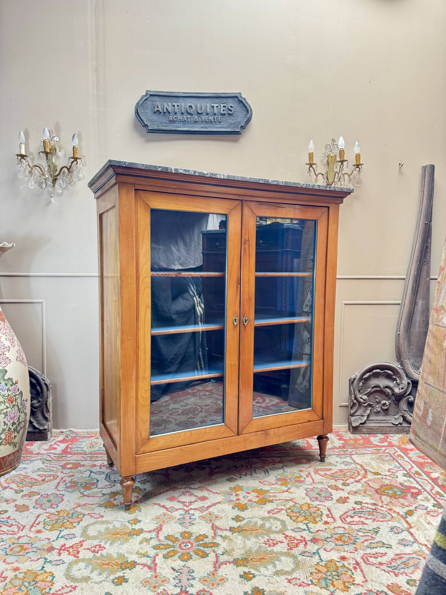 DISPLAY CABINET, CHERRY WOOD BOOKCASE IN DIRECTOIRE STYLE, 19TH CENTURY