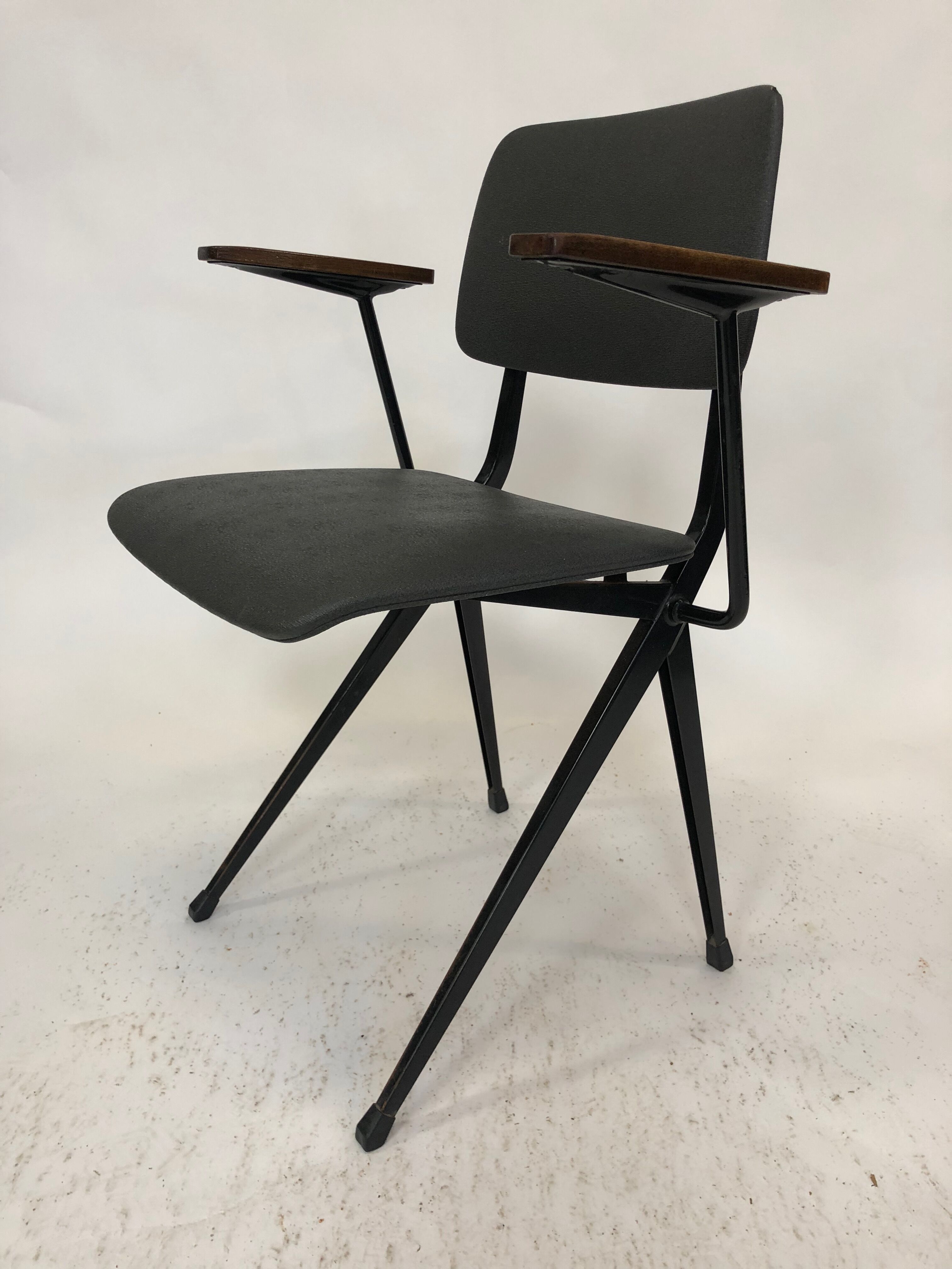 Armrest upholstery in skai industrial chair Marko Holland