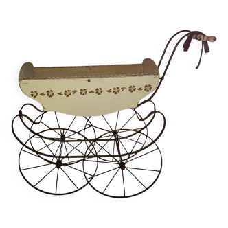 DOLL'S PRAM