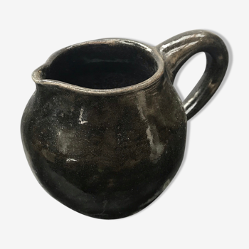 Former black ceramics pitcher 70