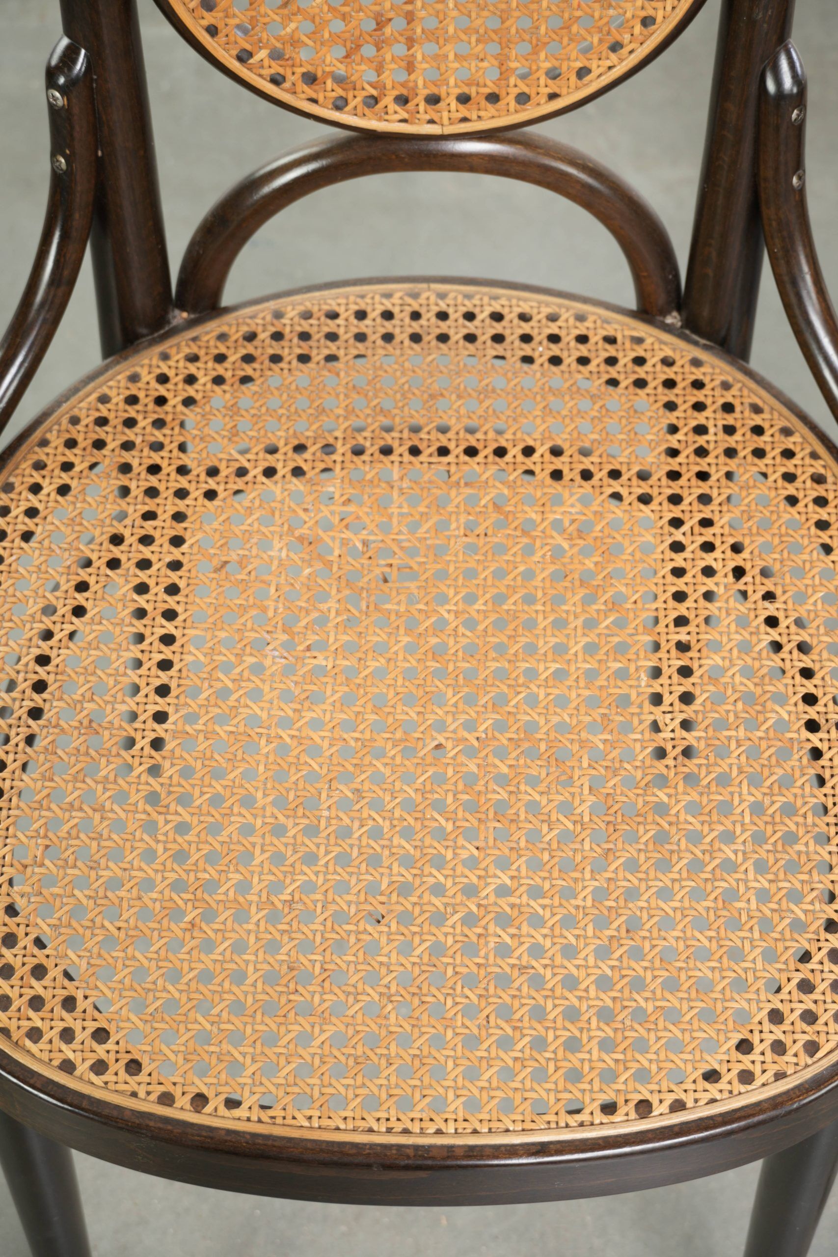 Set of 2 original vintage Thonet design webbing dining chairs with bentwood