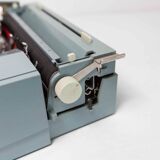 Revised Luxor 1980 typewriter