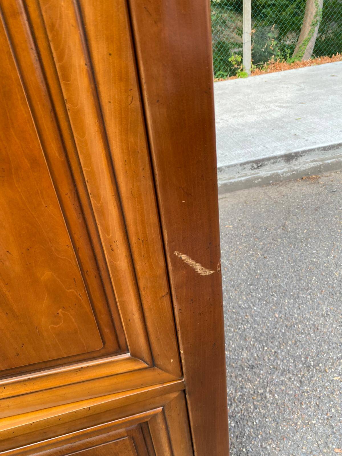 Armoire meuble tv bonnetière en merisier massif 80s