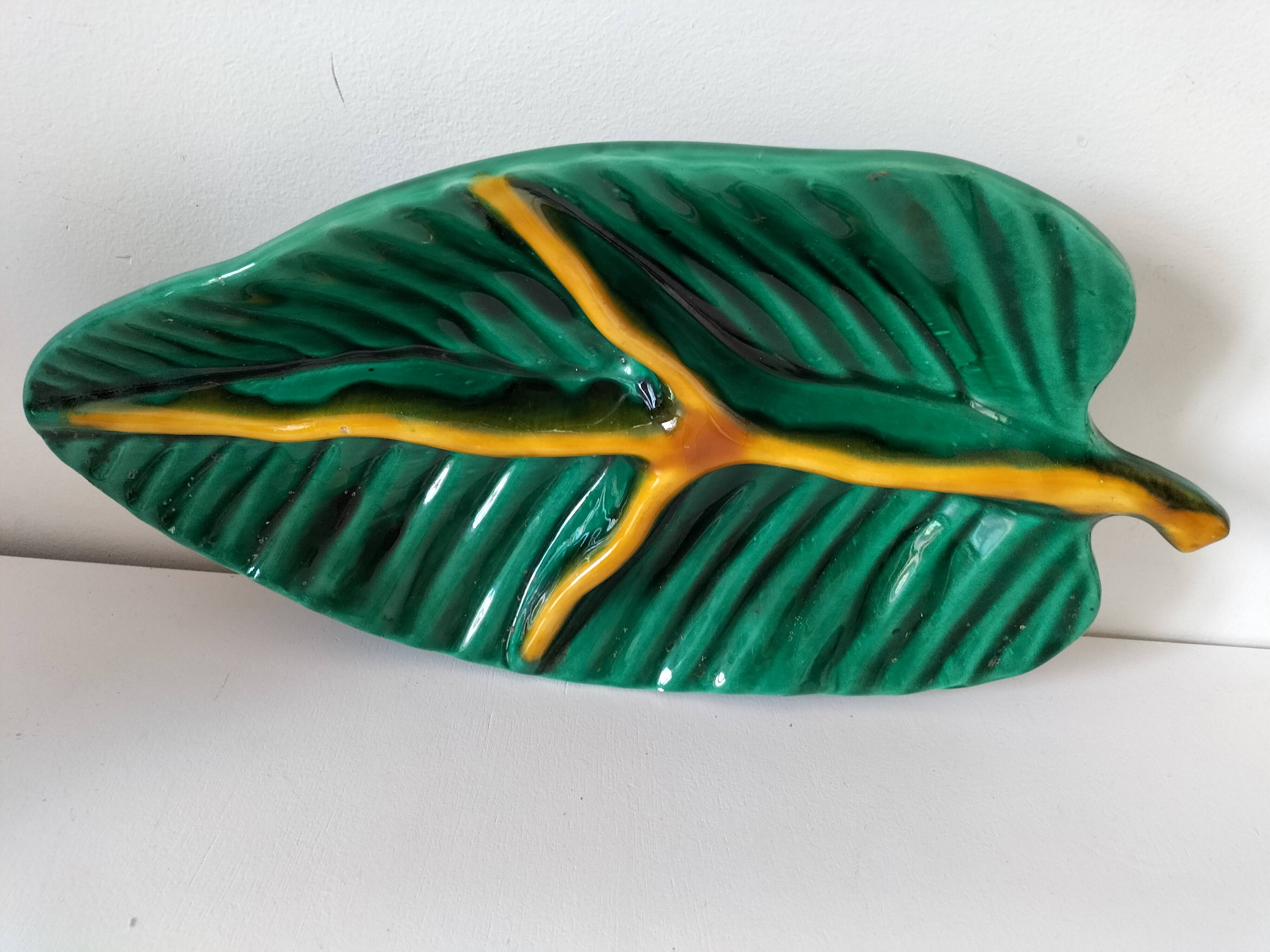 Vallauris ceramic tropical leaf tray, 1950s/1960s