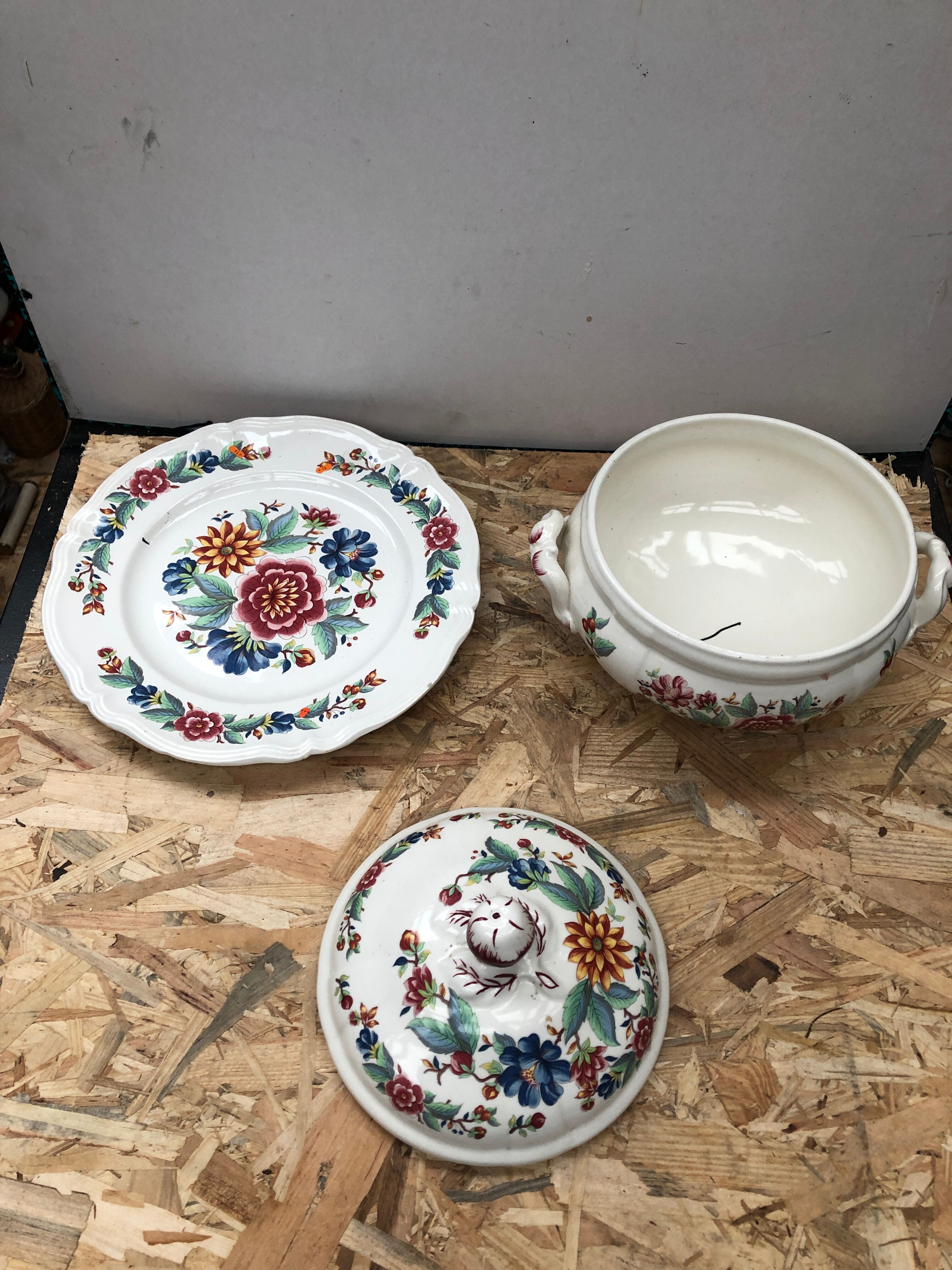Ancienne soupière + plateau sarreguemines modèle vence céramique fleurs vintage