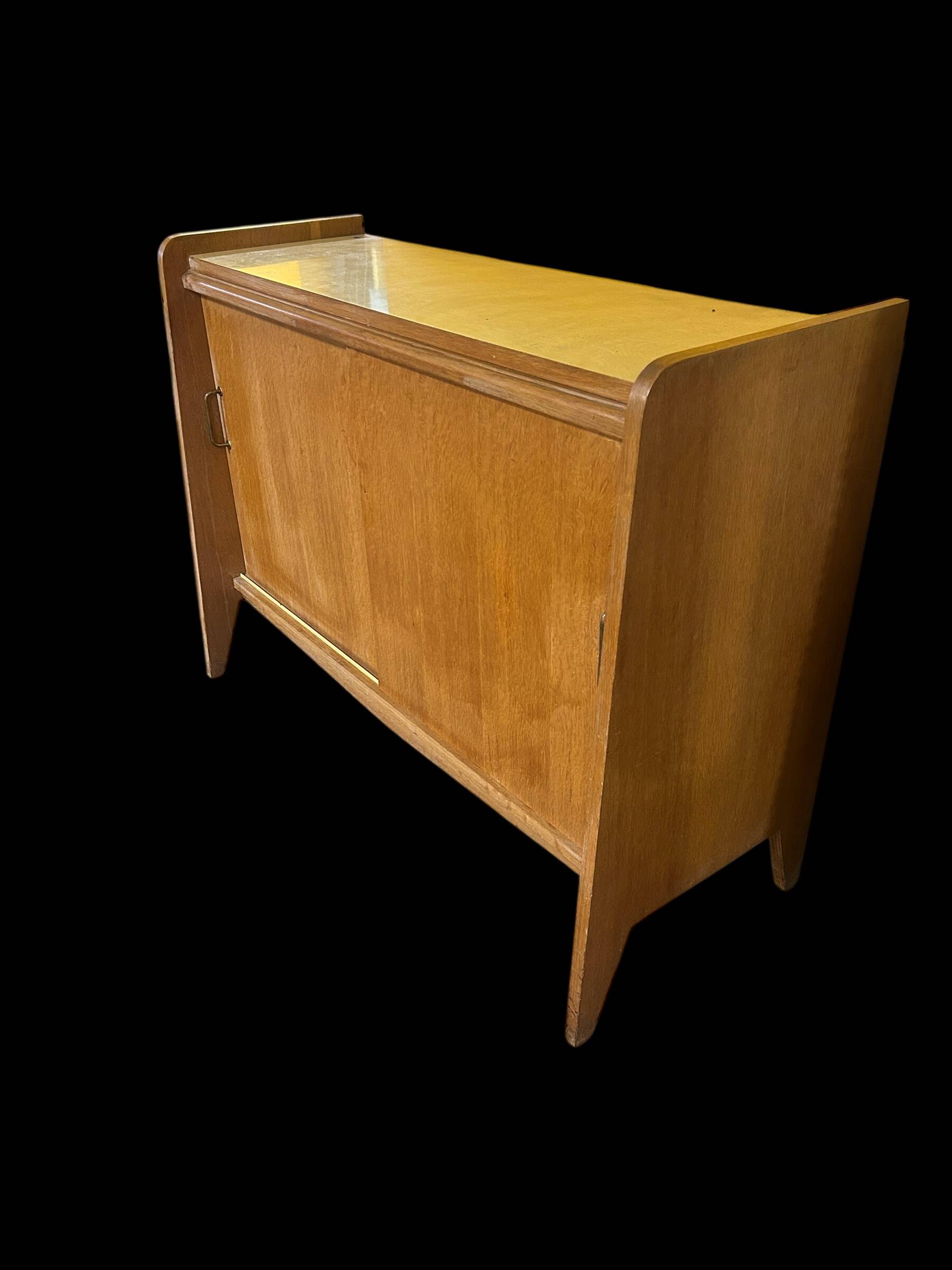 Oak sideboard with tapered legs 1950