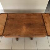 Table of the 1930s