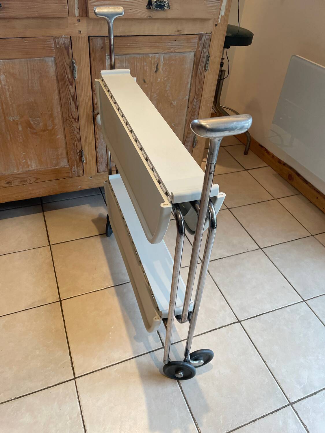 Transit folding serving table design David Mellor ed Magis