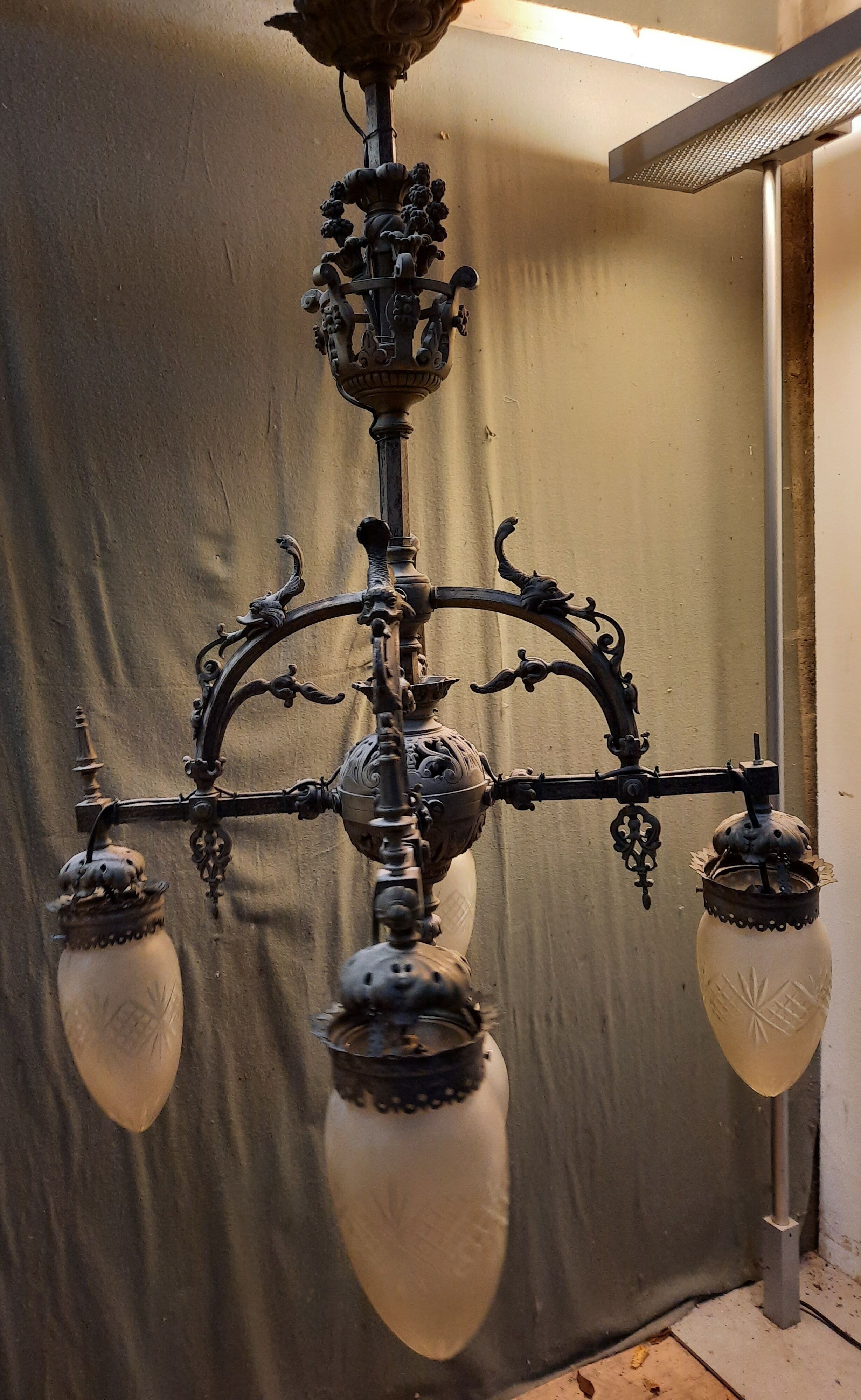 Chandelier 1900 metal and glass