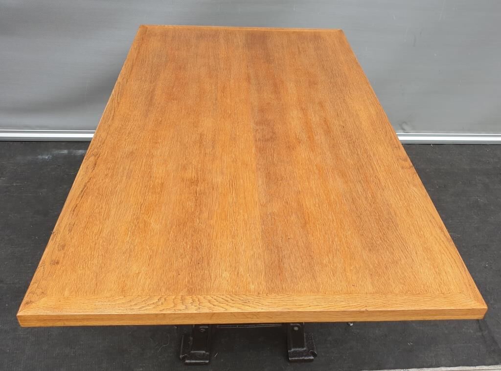 Industrial table cast iron base up to 6 guests