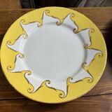 Flat plates model Follement by Christian Lacroix