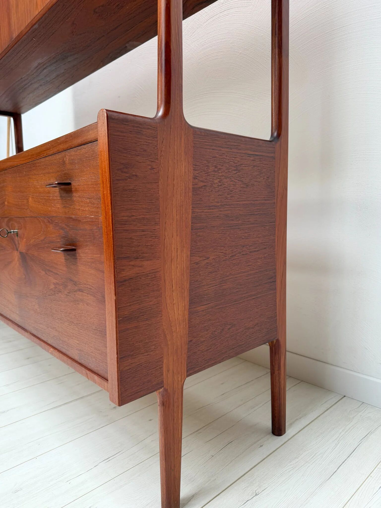 Buffet en teck danois vintage des années 1950 RY20 par Hans J. Wegner pour Ry Møbler