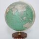 Globe terrestre vintage sur pied en bois, années 60