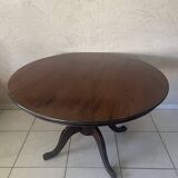 Round solid wood table