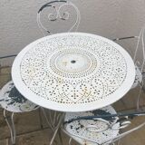 Wrought iron garden lounge