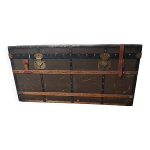 malle de voyage ancienne