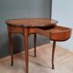Table de salon en plaquage de style Louis XV