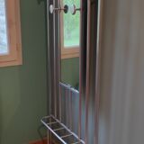 Aluminium coat holder