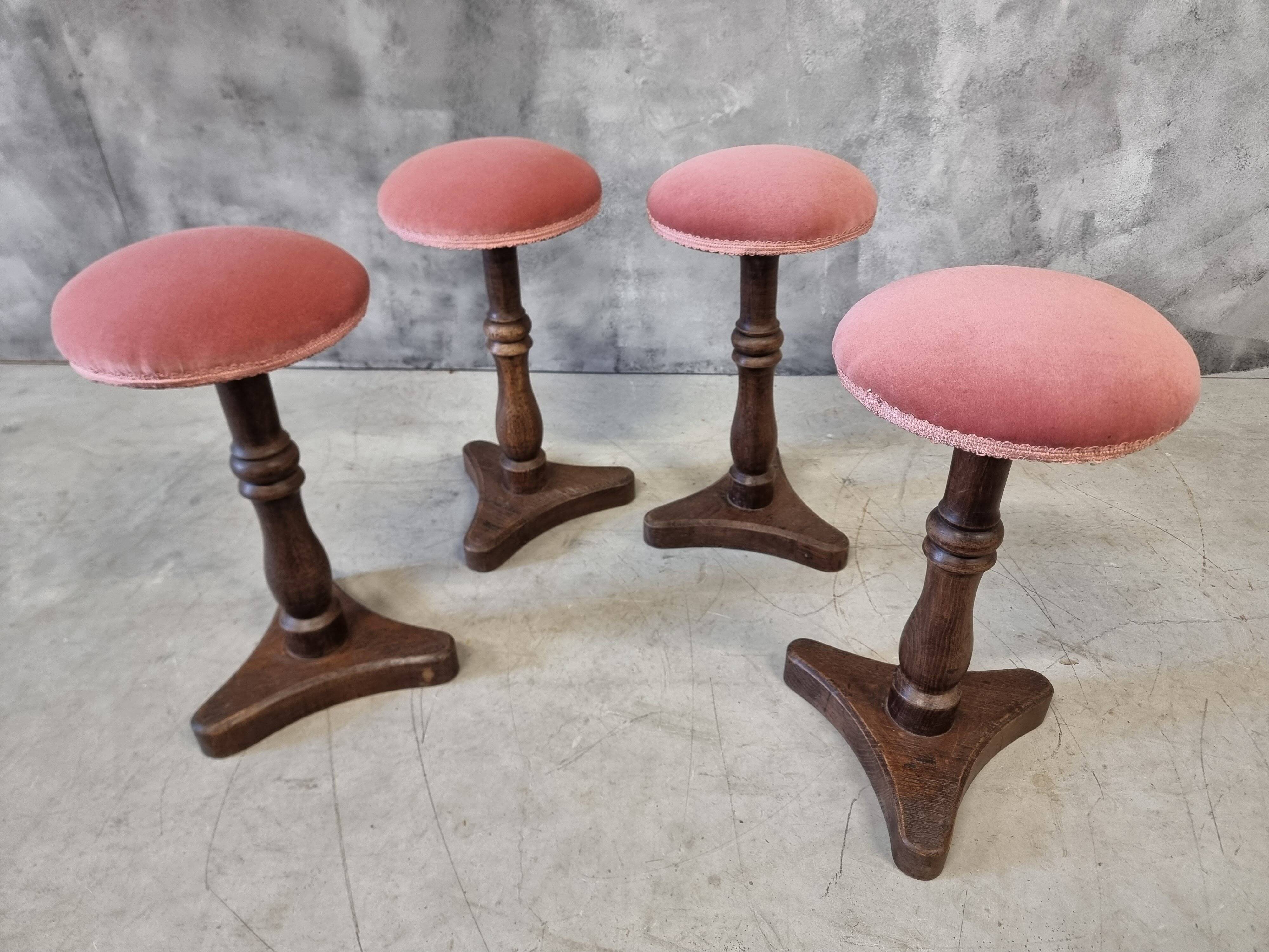 Set of antique stools old pink 1920s