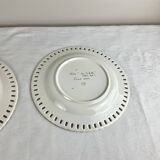 Pair of openwork plates with floral decoration “Les Islettes” early 19th century
