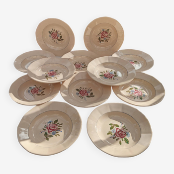 12 assiettes creuses Digoin