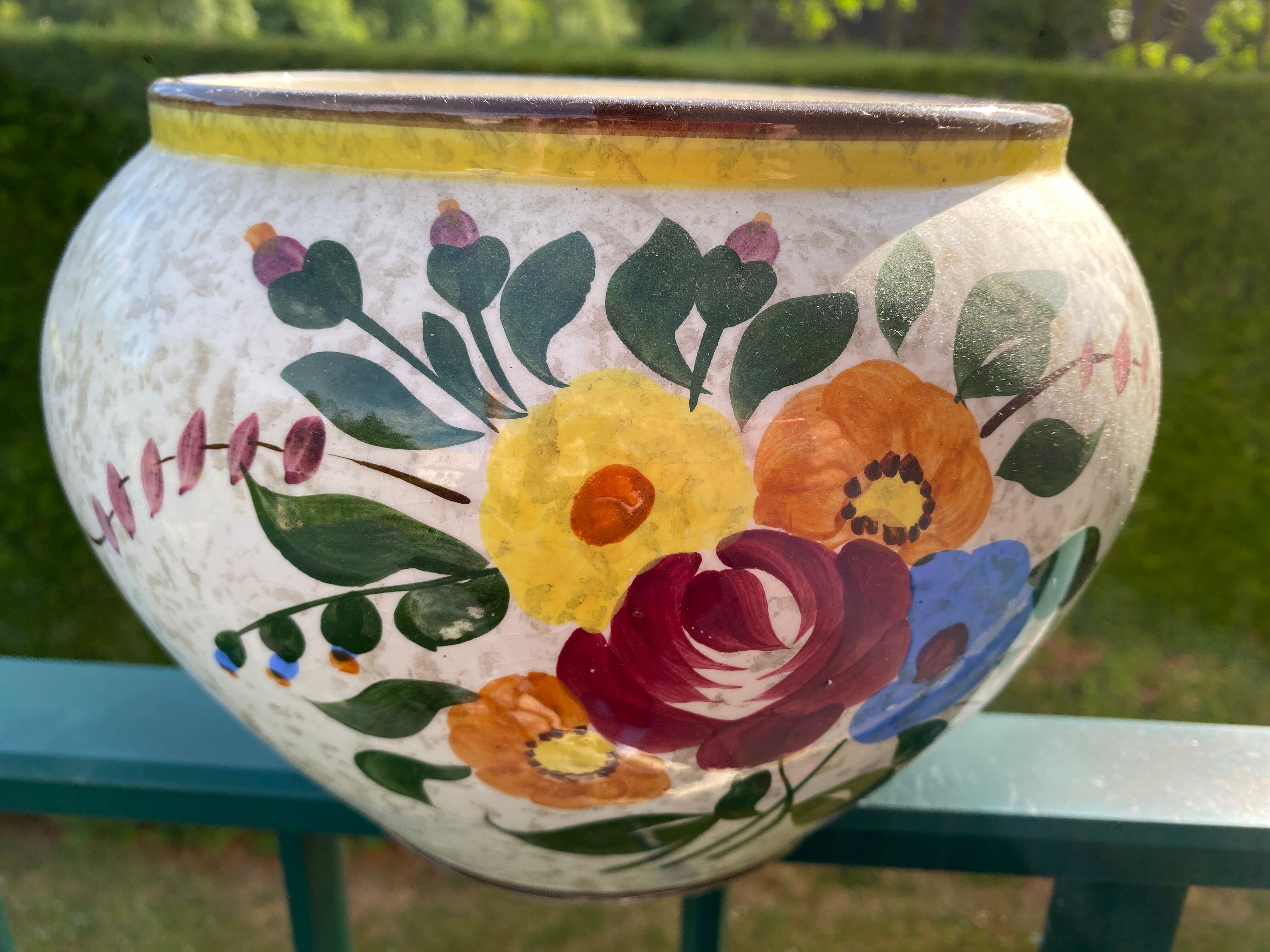 Vintage longchamp floral pot pot cover