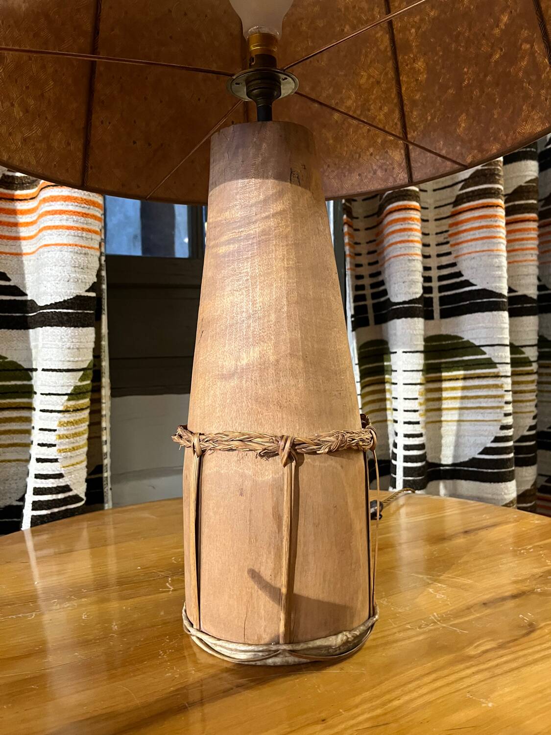 Ethnic lamp 1950
