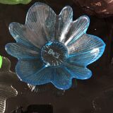 7 glass cups in the shape of flowers