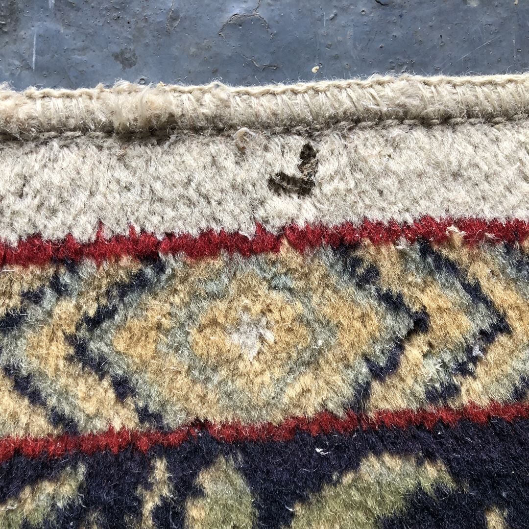 Oriental carpet 162x220