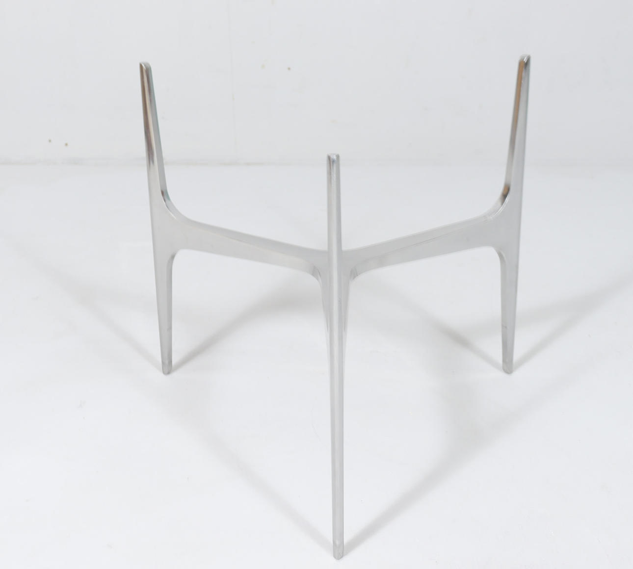 Knut Hesterberg. Coffee table by Knut Hesterberg for Ronald Schmitt, Germany, 1970s.