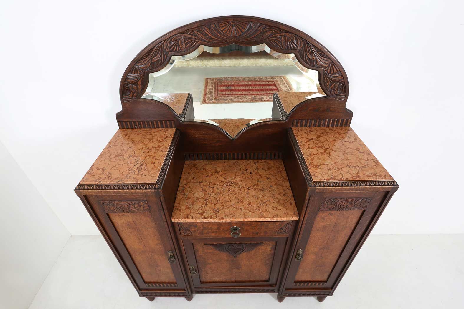 Art Deco buffet 1925