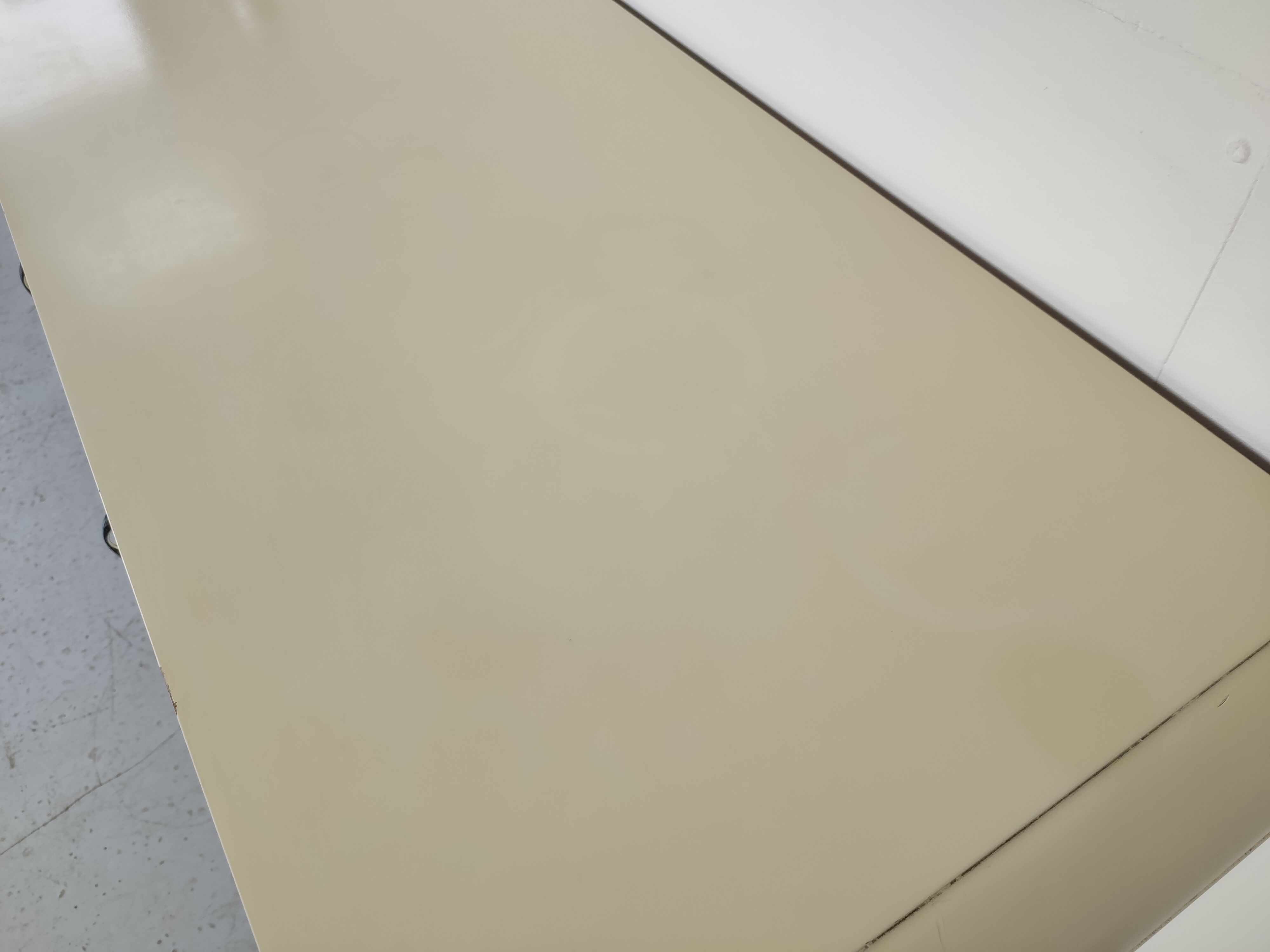 Vintage sideboard white space age 1970