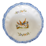 Empty pocket dish from the French pottery, Moustier model 2008149.