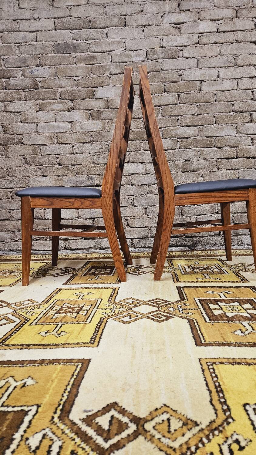 Pair of Scandinavian chairs 1970