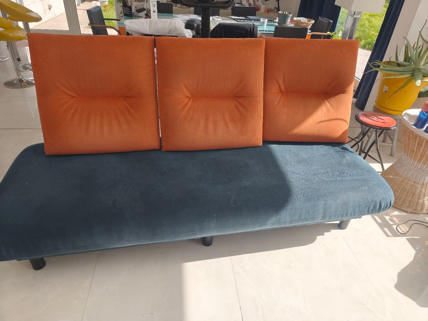 Convertible day-bed design sofa
