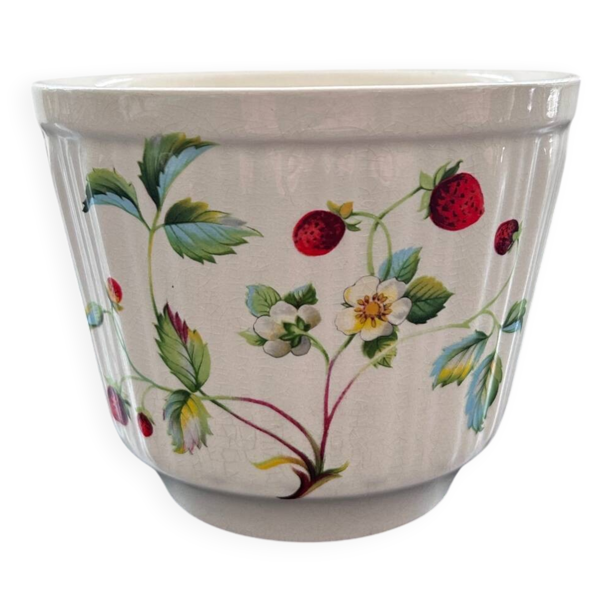 English flowerpot with strawberry decor