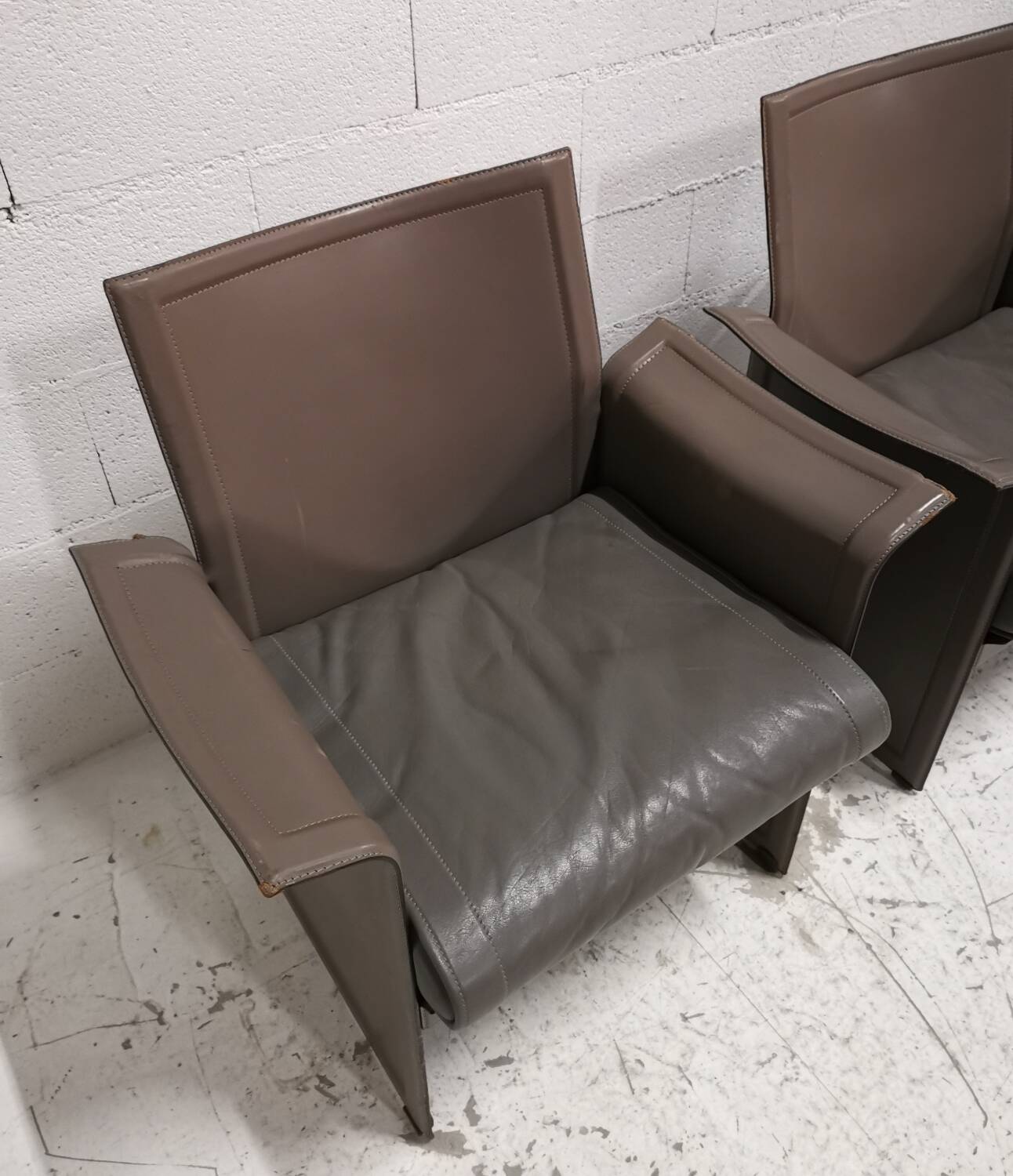Large Korium armchair(s), design by Tito Agnoli, Matteo Grassi, 1980