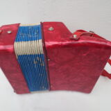 Children's accordion brand e:yuirc , marbled red color